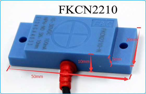 10mm PNP 유형 비 12V DC 정연한 전기 용량 스위치 감지기 FKCN2210-P 금속 탐지